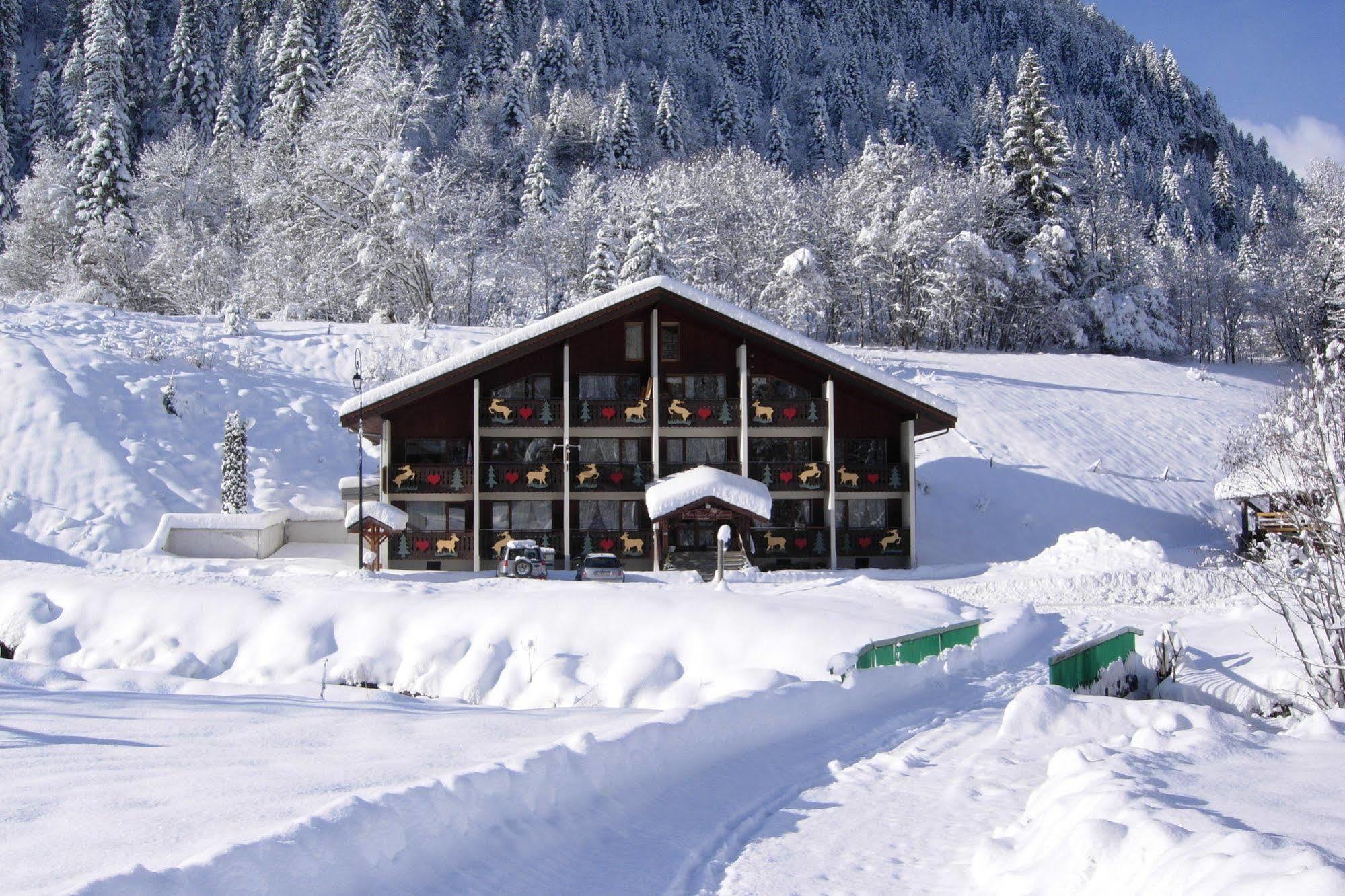 Au Bois De Lune Châtel Exterior foto